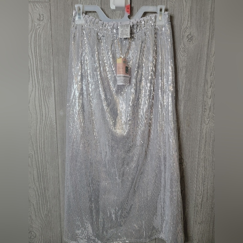 ♡Serra Silver Sequin Maxi Skirt Elastic Waist Lined Holiday Party Size Small NWT